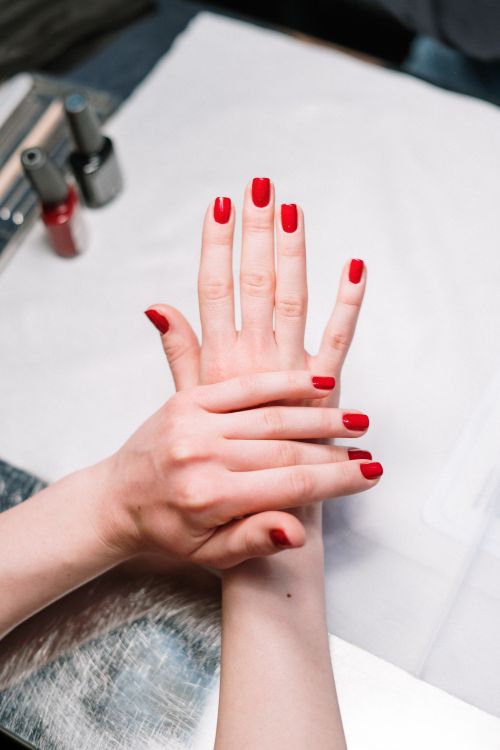 Elegant glossy red manicure